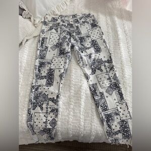 Kensie jeans size 8/29